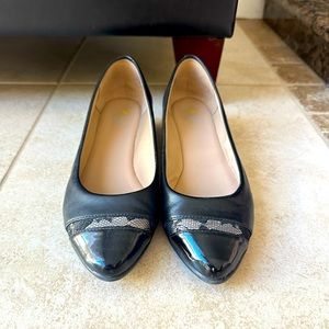 Easy Spirit Black Flats
